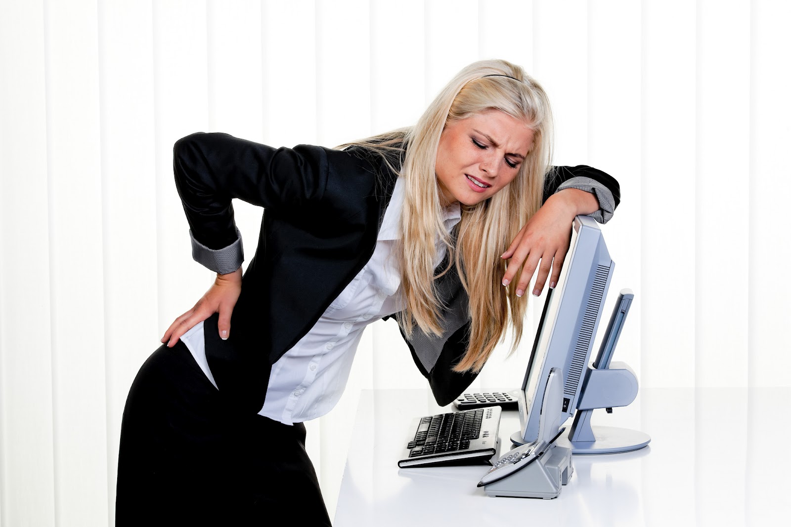 all-over-back-pain-36-weeks-pregnant-800m-sciatica-treatment-germany