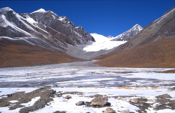 Best Places to Visit in Pakistan for Your First Trip Best Places to Visit in Pakistan for Your First Trip