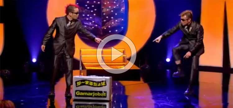 Just WOW – Amazing Stage Performance (Video)