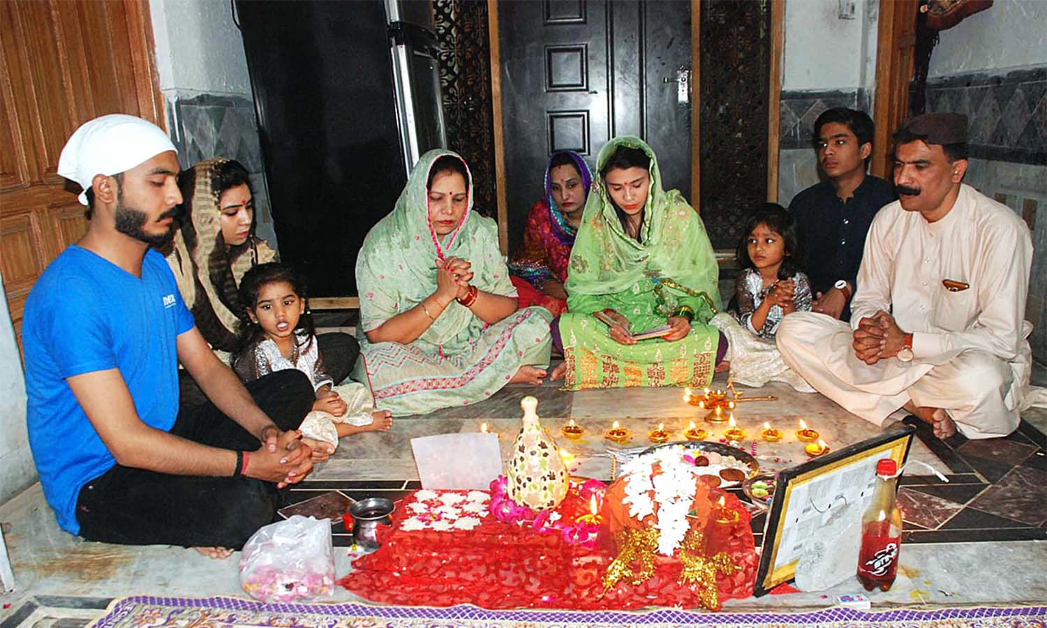 Pakistan's Hindu community celebrates Diwali, the festival of lights