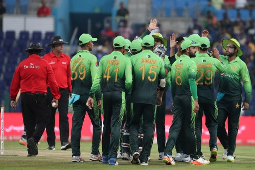 Pakistan beat Sri Lanka by 7 wickets in 4th ODI